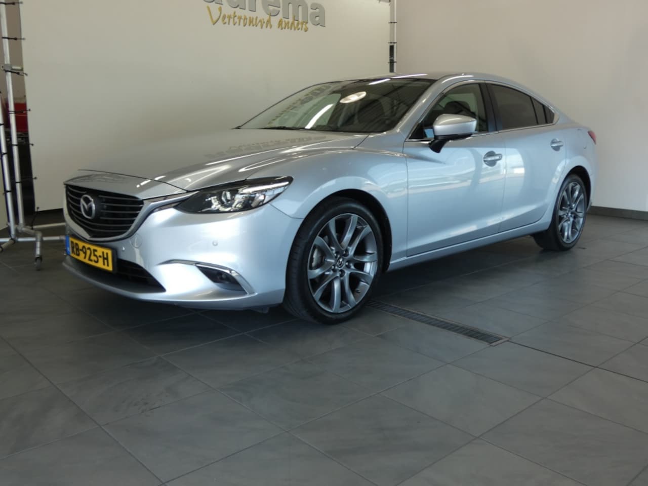 Mazda 6 - Skyactive-G 165 Pk Skylease GT M6 sedan - AutoWereld.nl