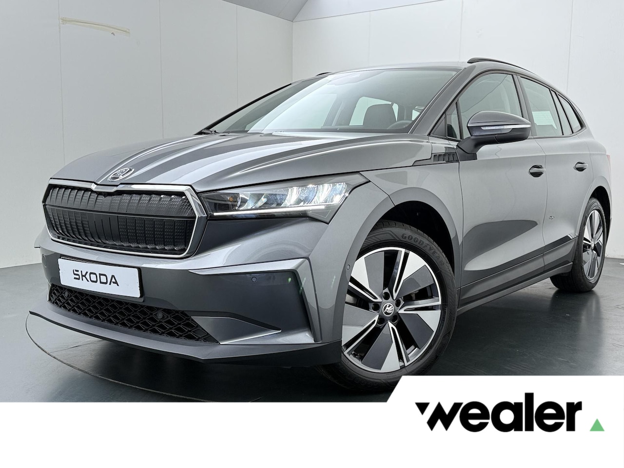 Skoda Enyaq iV - 60 | 180 PK | Climate control | Cruise control | LED verlichting | Navigatiesysteem | Stoe - AutoWereld.nl