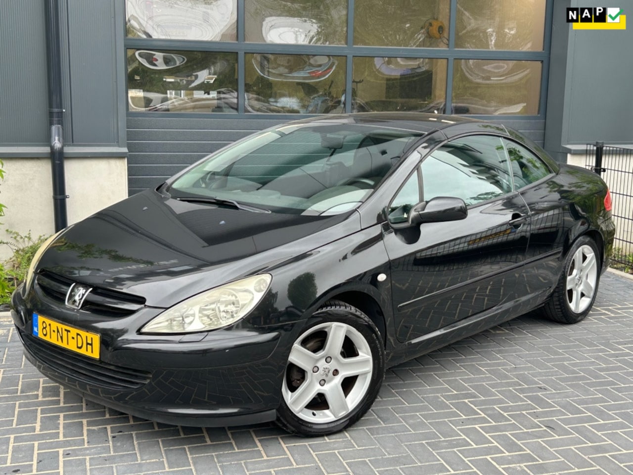 Peugeot 307 CC - 2.0-16V Leer | Clima | Werkend cabriodak | Trekhaak | Nieuwe APK - AutoWereld.nl