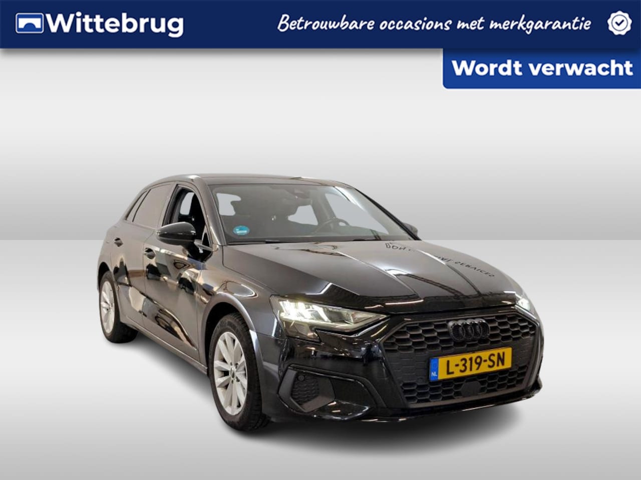 Audi A3 Sportback - 30 TFSI Pro Line / AUTOMAAT/ CRUISE/ PARK.SENSOREN + CAMERA/ KEYLESS/ DIGITAL DASH/ AIRCO/ - AutoWereld.nl
