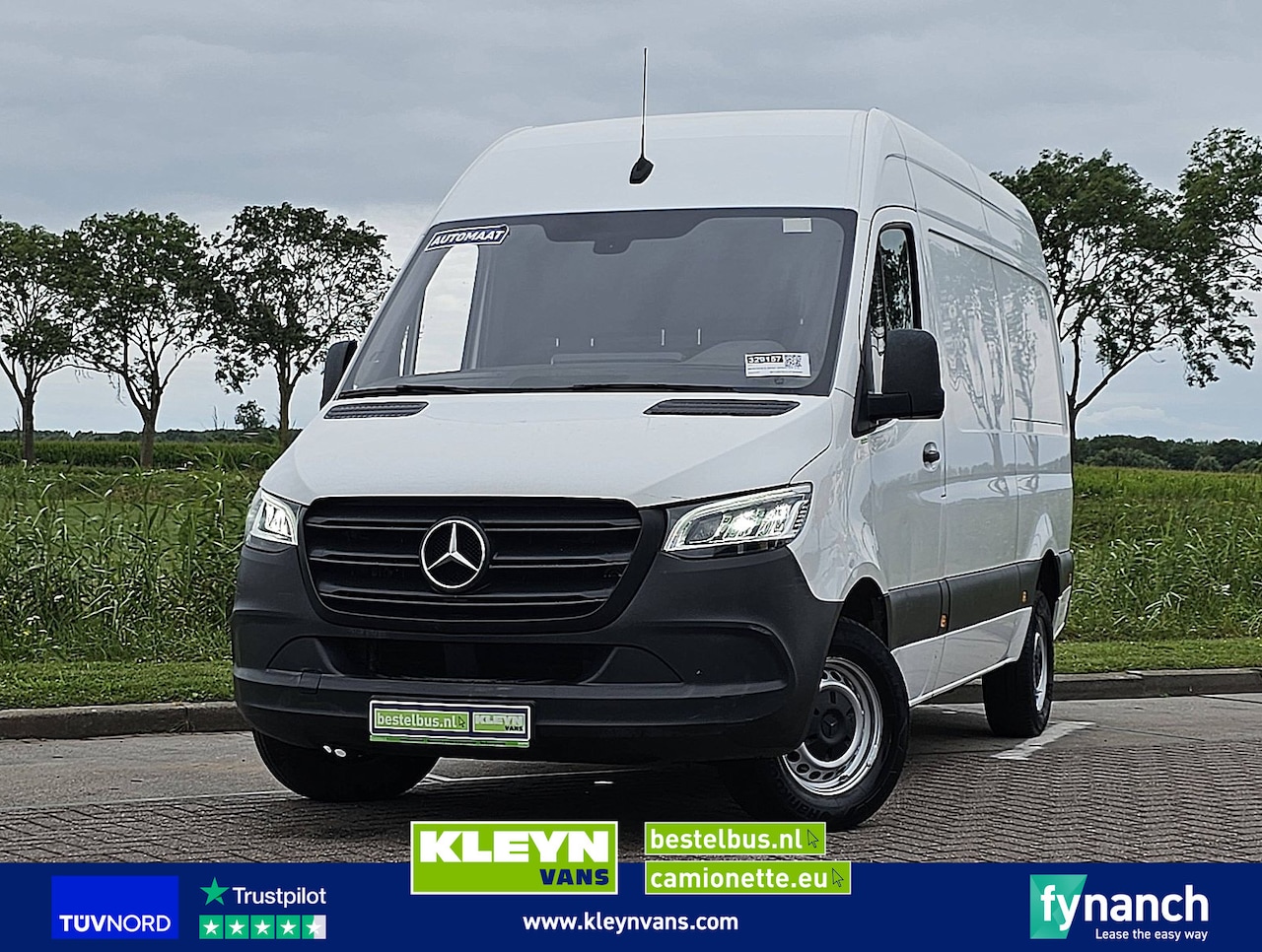 Mercedes-Benz Sprinter - 316 CDI AUT. L2H2 LED - AutoWereld.nl