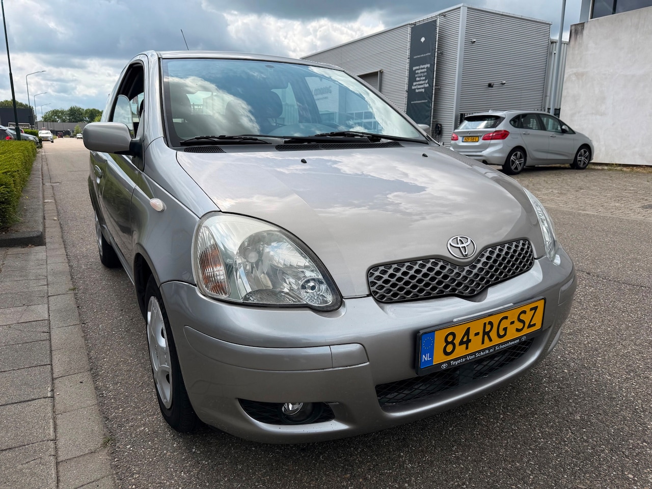 Toyota Yaris - 1.3 VVT-i S-Line (bj 2005) Airco/129000 KM/Nieuwe APK! - AutoWereld.nl