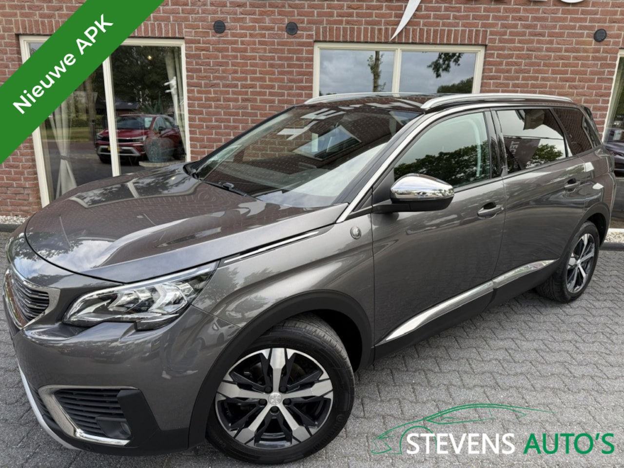 Peugeot 5008 - 1.2 PT 131PK Crossway 7 persoons VIRTUAL.COCKPIT / CAMERA / HALF - AutoWereld.nl