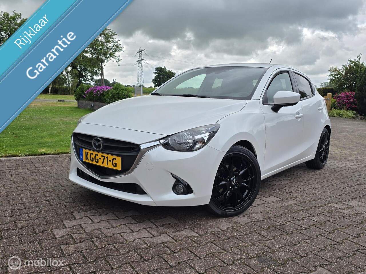 Mazda 2 - 1.5 Skyactiv-G 90/NAVI/CRUISE/PDC/17 INCH - AutoWereld.nl