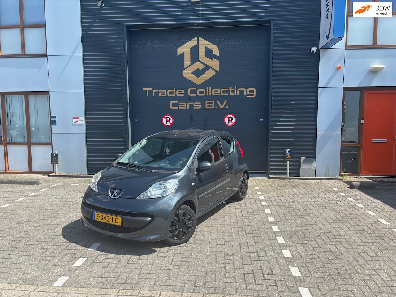 Peugeot 107 - 1.0-12V XS 1.0-12V XS - AutoWereld.nl