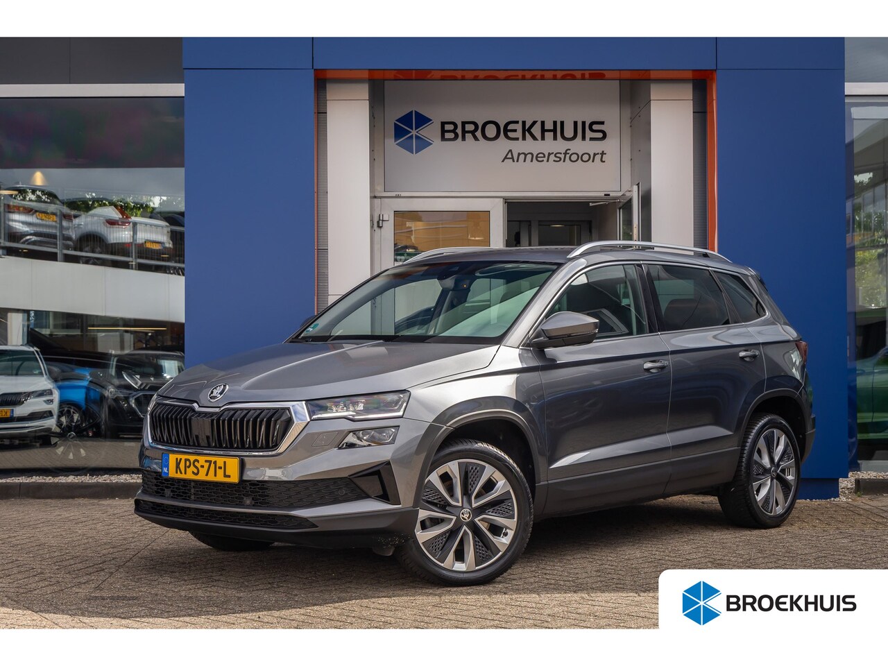 Skoda Karoq - 1.5 TSI ACT Business Edition Plus | Leder | Camera | Cruise control adaptief | Stoel+stuur - AutoWereld.nl