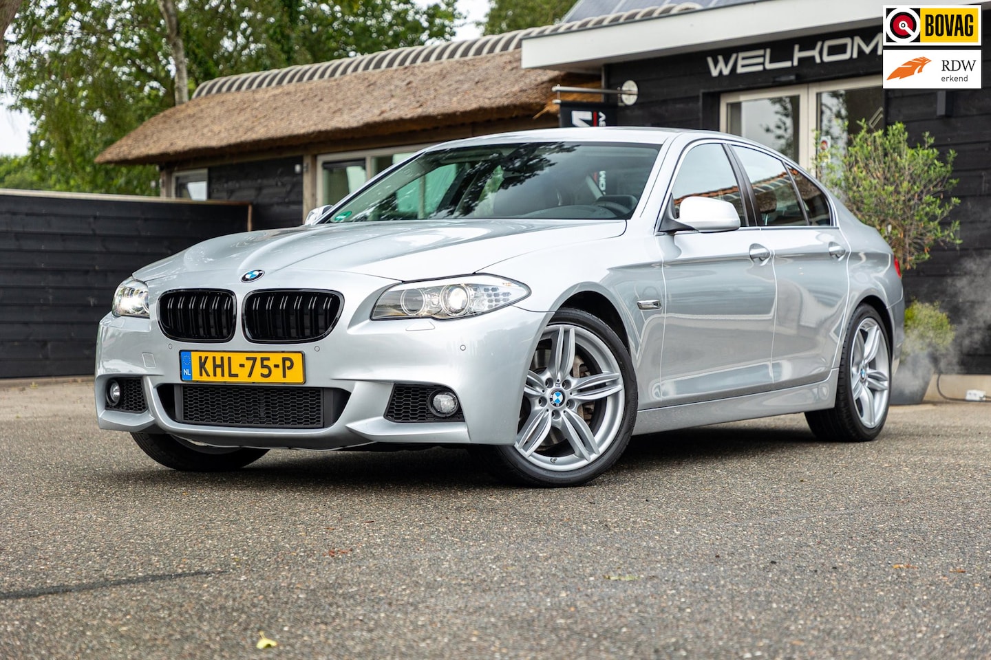 BMW 5-serie - 528i M Sport I Comfortstoelen I Memory I Climate I Cruise I Stoelverwarming I Zeer netjes - AutoWereld.nl