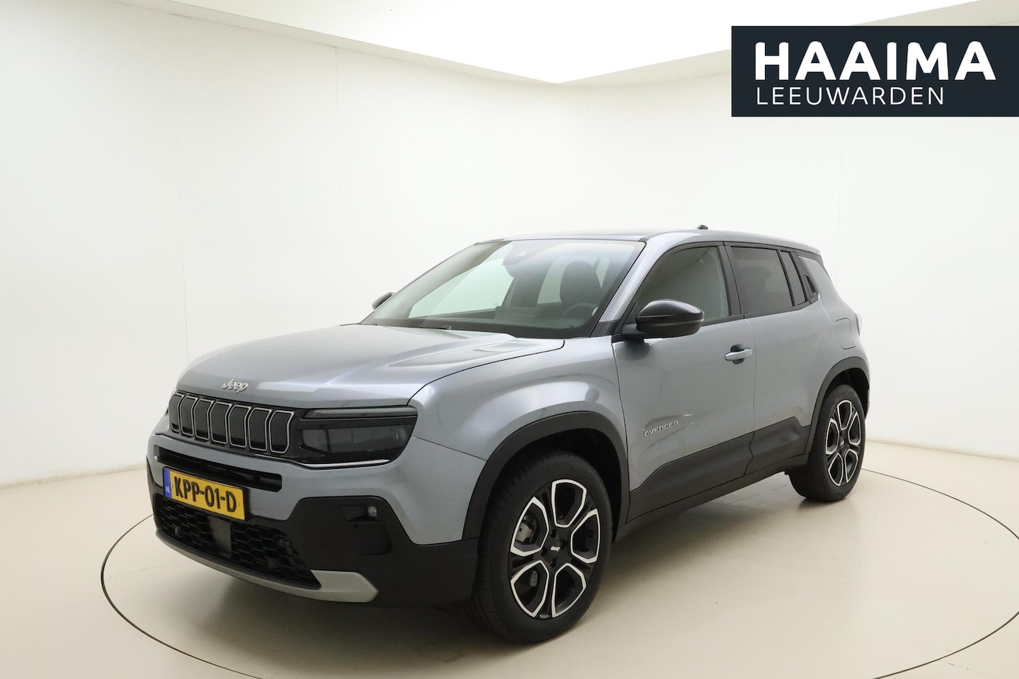 Jeep Avenger - Summit 54 kWh | Climate & Adaptive Cruise Control | Achteruitrijcamera | Dodehoek detectie - AutoWereld.nl