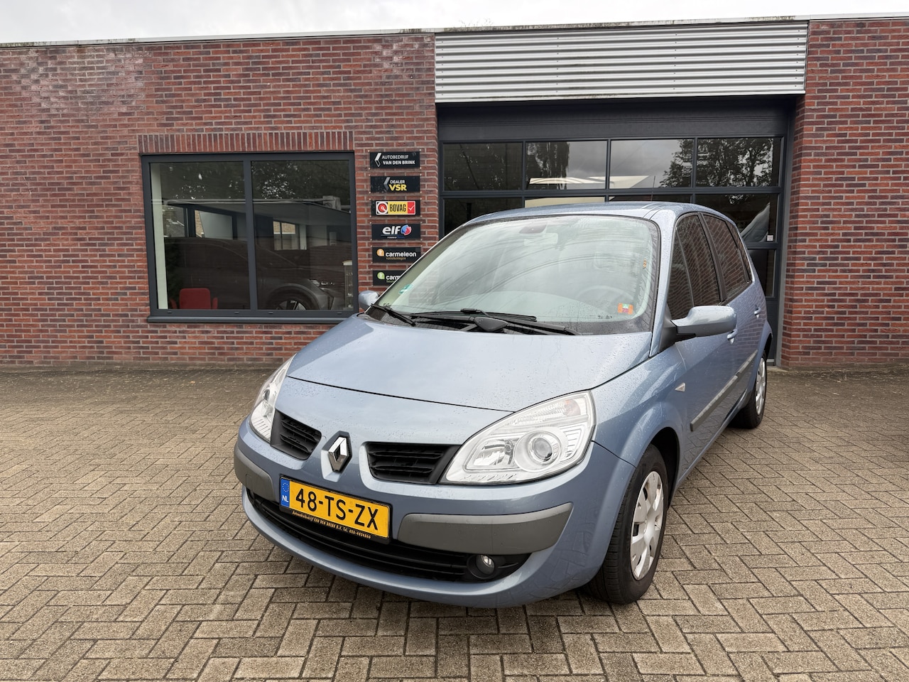 Renault Scénic - 1.6-16V Business Line 1e eigenaar - AutoWereld.nl