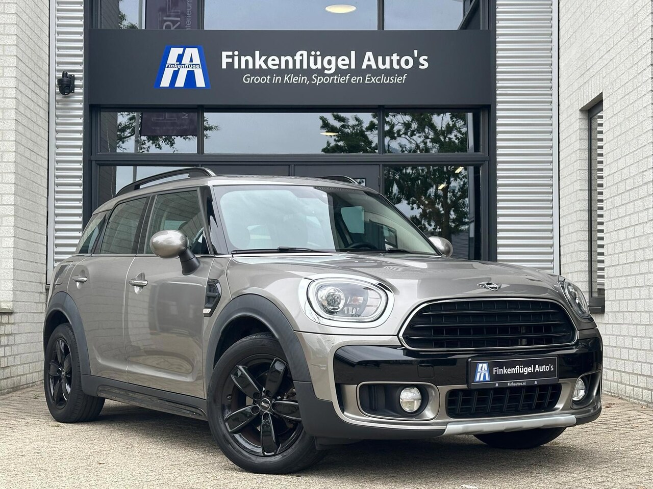 MINI Countryman - 1.5 |Panorama |Camera |Sfeer |Navi |Carplay | - AutoWereld.nl