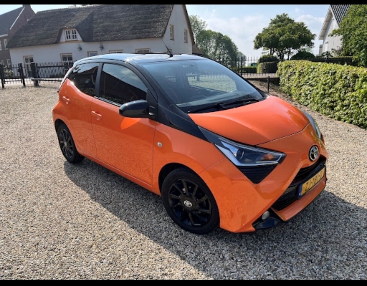 Toyota Aygo - 1.0 VVT-i x-play limited - AutoWereld.nl