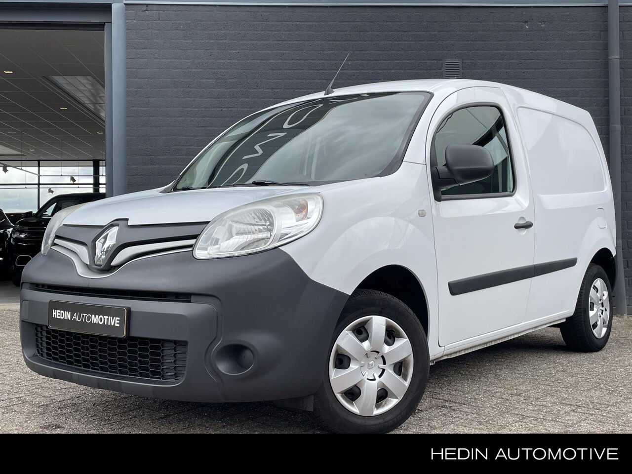 Renault Kangoo - 1.5 Blue dCi 95 Work Edition | Navigatie | Airco | Parkeersensoren Achter | - AutoWereld.nl
