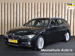 BMW 3-serie Touring - 320i High Executive 160dkm Trekhaak Leer Sportstoelen 2e eig. Navi Clima Cruise PDC Nwe AP