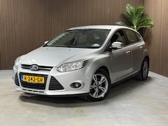 Ford Focus - 1.0 EcoB. Titanium
