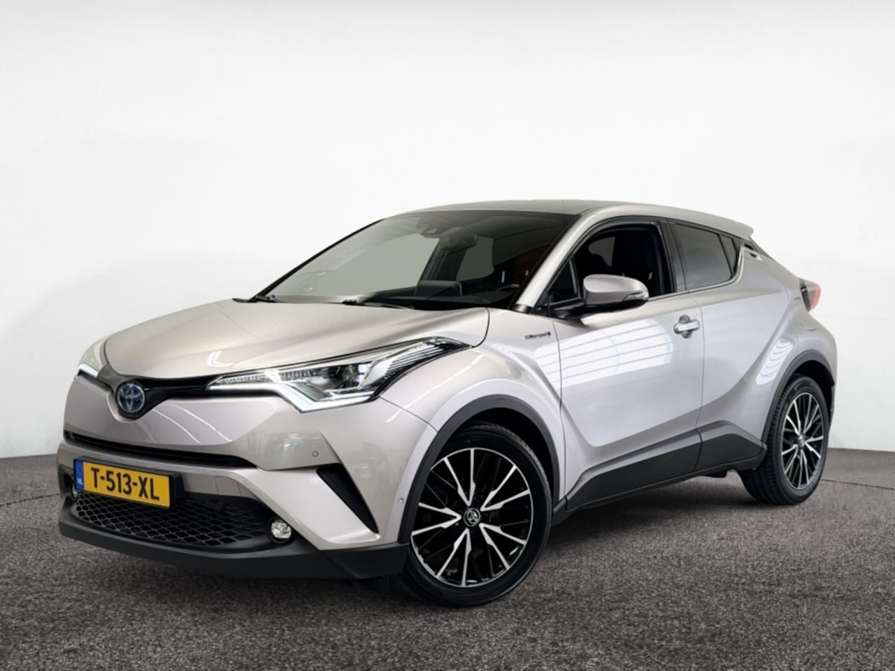 Toyota C-HR - 1.8 Hybrid Executive 1.8 Hybrid Executive - AutoWereld.nl