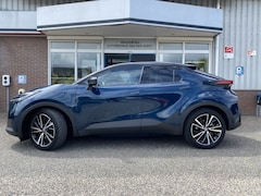 Toyota C-HR - 2.0 Plug-in Hybrid 220 Executive / Stoel & Stuurverwarming / Elektrische stoel