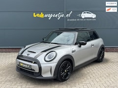 MINI Electric - Yours *panorama *camera *carplay *head up *17"