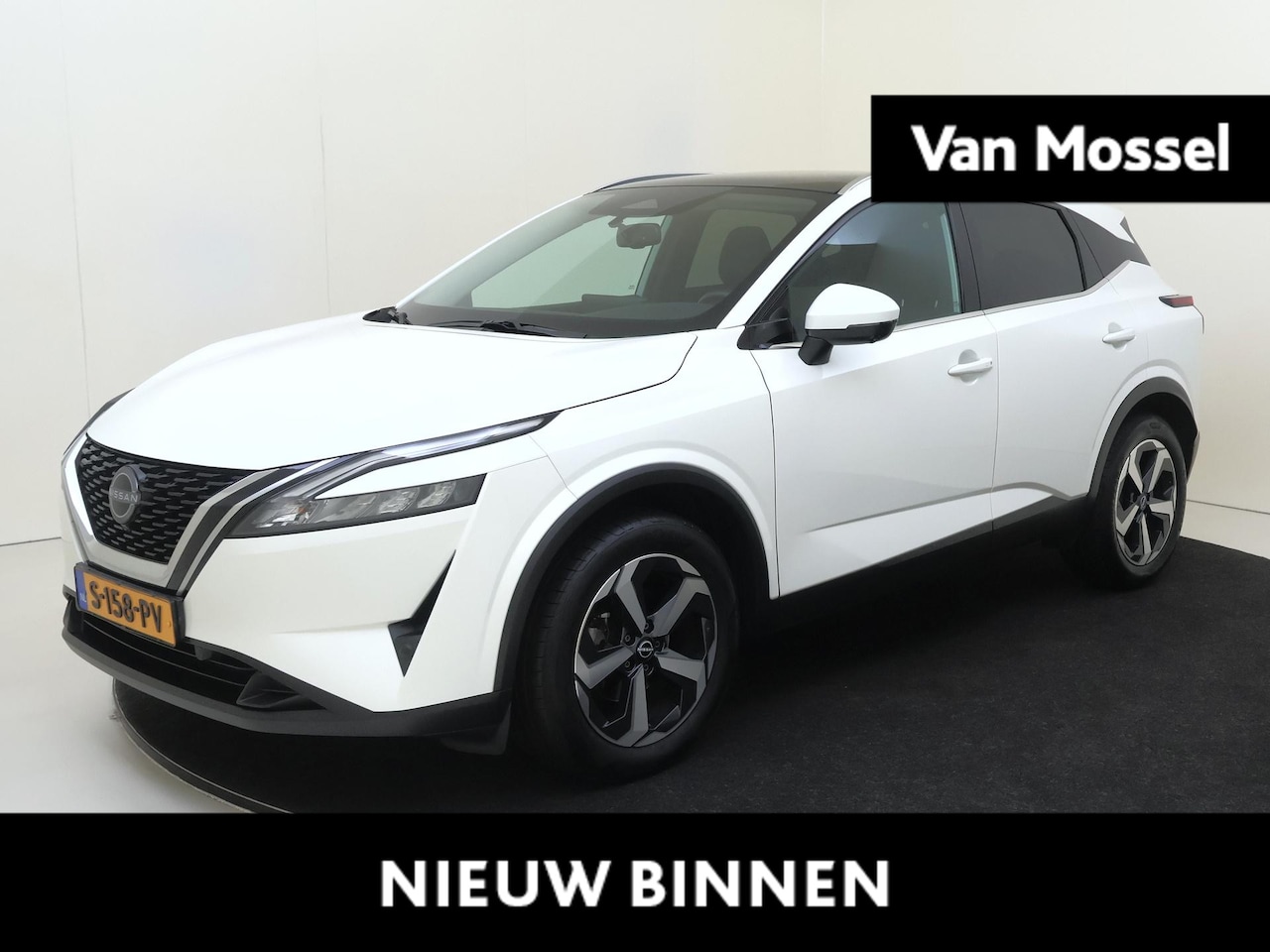 Nissan Qashqai - 1.3 MHEV Xtronic N-Connecta Carplay en Android auto | Achteruitrijcamera | Panoramadak - AutoWereld.nl