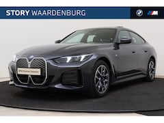 BMW i4 - eDrive40 M Sport / Trekhaak / Schuif-Kanteldak / Comfort Access / Active Cruise Control /