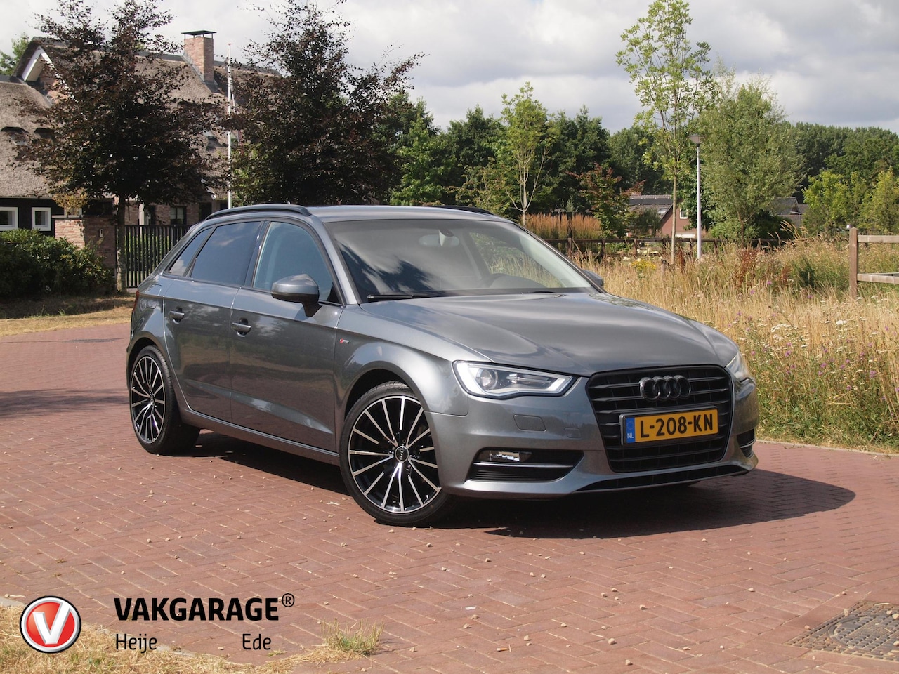 Audi A3 Sportback - 1.4 TFSI Ambition Pro Line S | Xenon | Navigatie | Cruise Control | Bluetooth | Stoelverwa - AutoWereld.nl