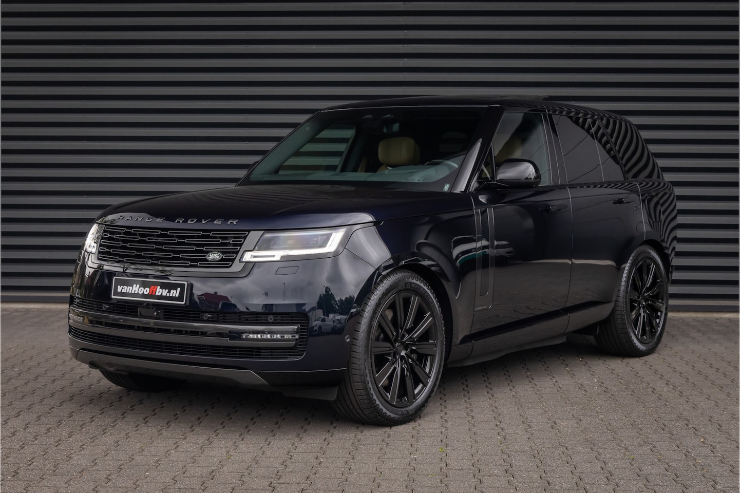 Land Rover Range Rover - 3.0 P550e Autobiography PHEV SV Constellation - AutoWereld.nl