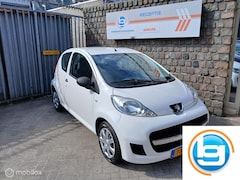 Peugeot 107 - 1.0-12V Accent