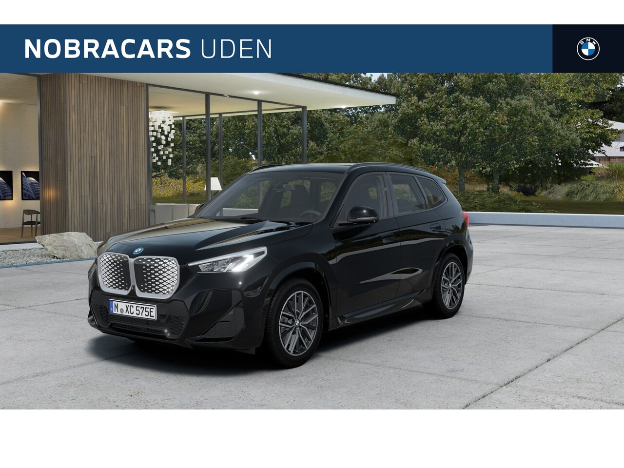 BMW iX1 - eDrive20 M Sport / Sportstoelen / Achteruitrijcamera / M Adaptief onderstel / Stoelverwarm - AutoWereld.nl