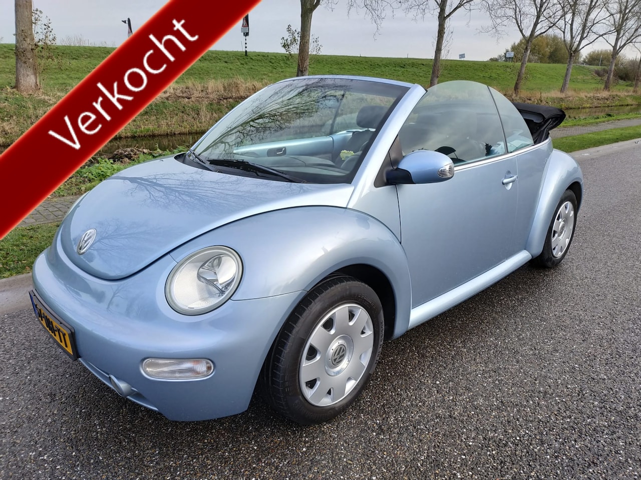 Volkswagen New Beetle Cabriolet - 1.6i ** 99.995 Km ** NL AUTO ** NAP ** NW DISTRIBUTIE ** GR BEURT ** - AutoWereld.nl