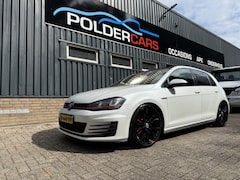 Volkswagen Golf - 2.0 TSI GTI Performance Keyless Pano