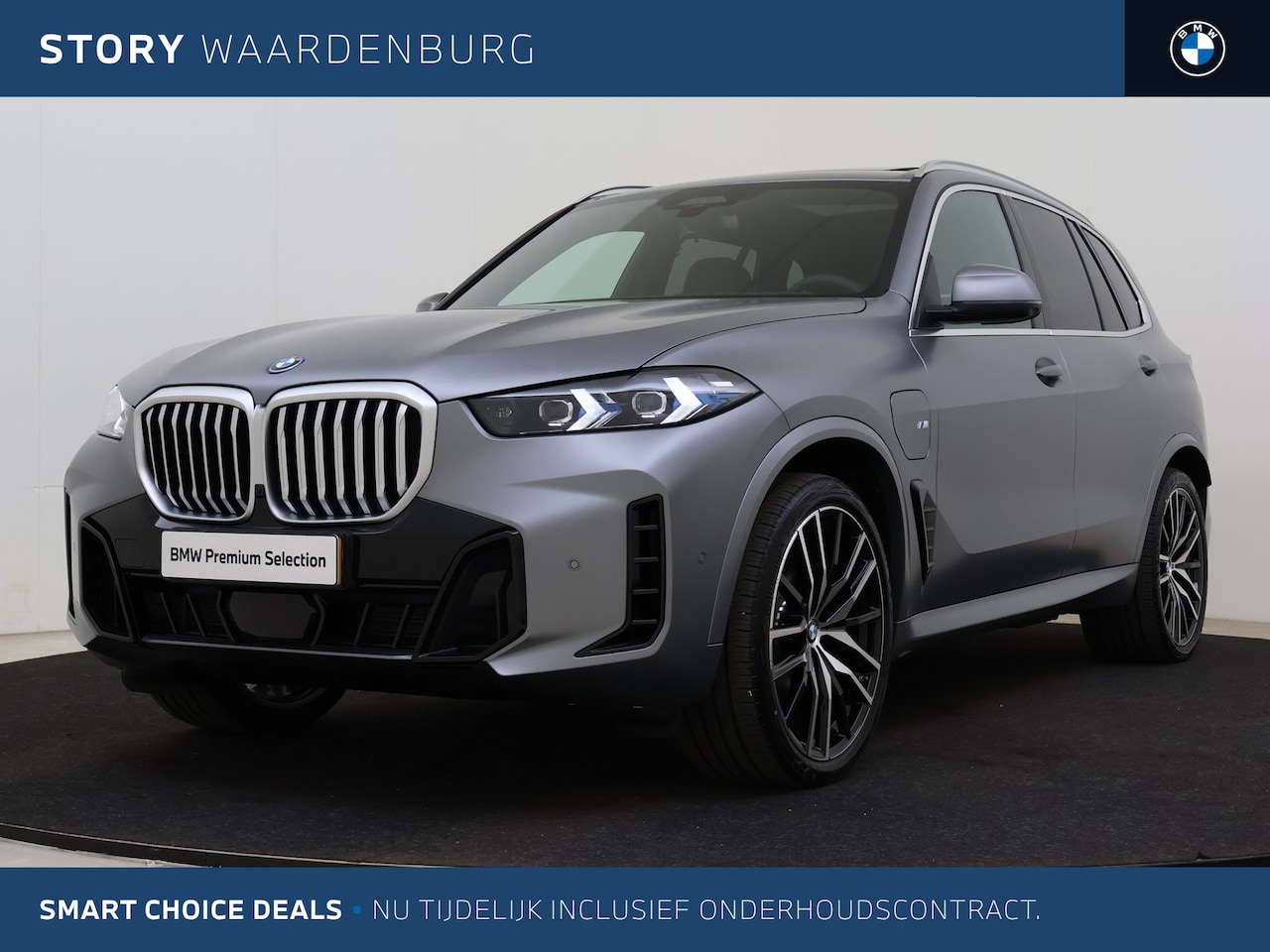 BMW X5 - xDrive50e High Executive M Sport Automaat / Panoramadak Sky Lounge / Trekhaak / Bowers & W - AutoWereld.nl