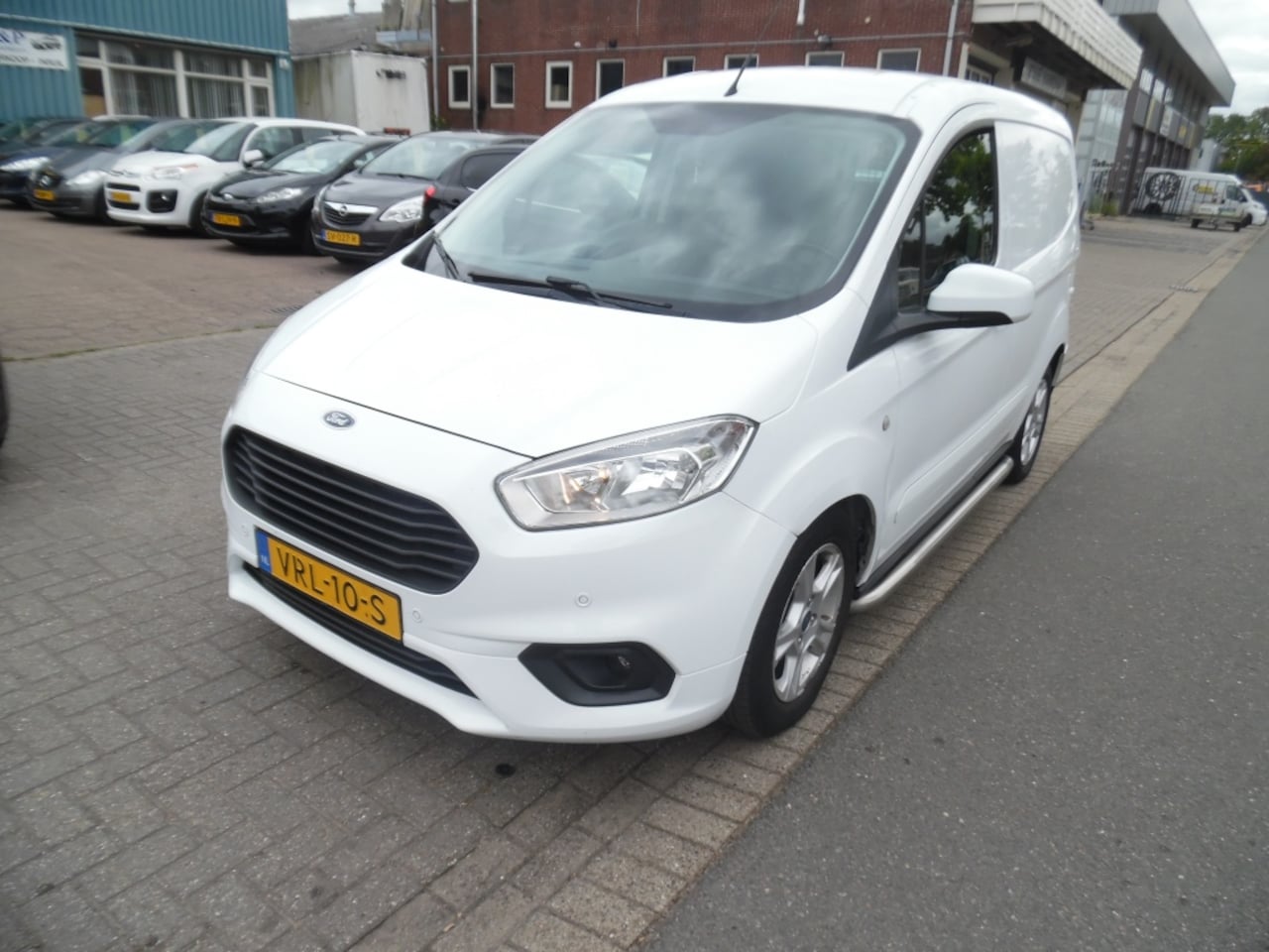 Ford Transit Courier - incl btw apk 8.27 1.5 TDCI Limited Dur airco - AutoWereld.nl