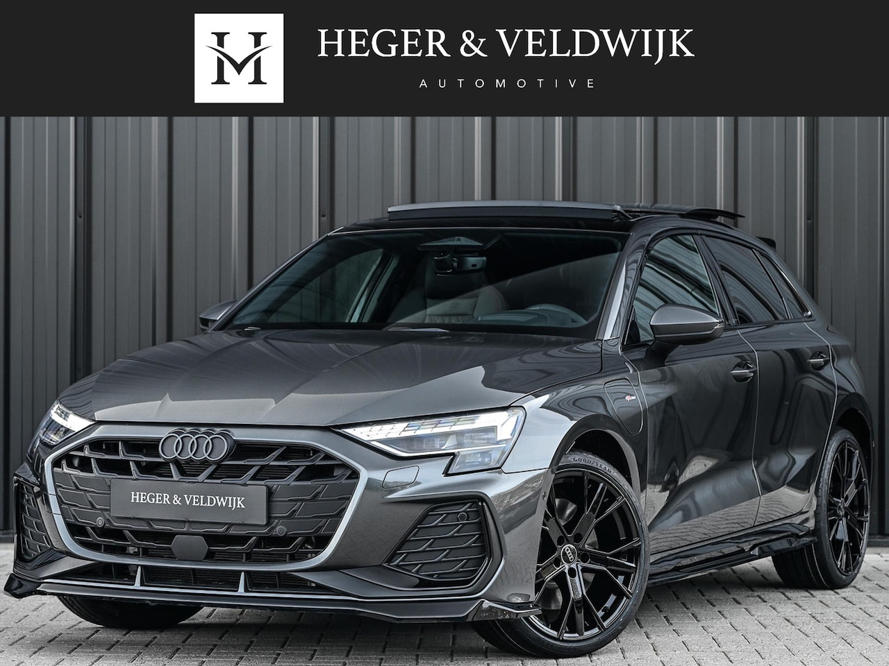 Audi A3 Sportback - 45 TFSI e S edition Competition | Panoramadak | 5 jr Garantie | HUD | Sonos Sound | Camera - AutoWereld.nl
