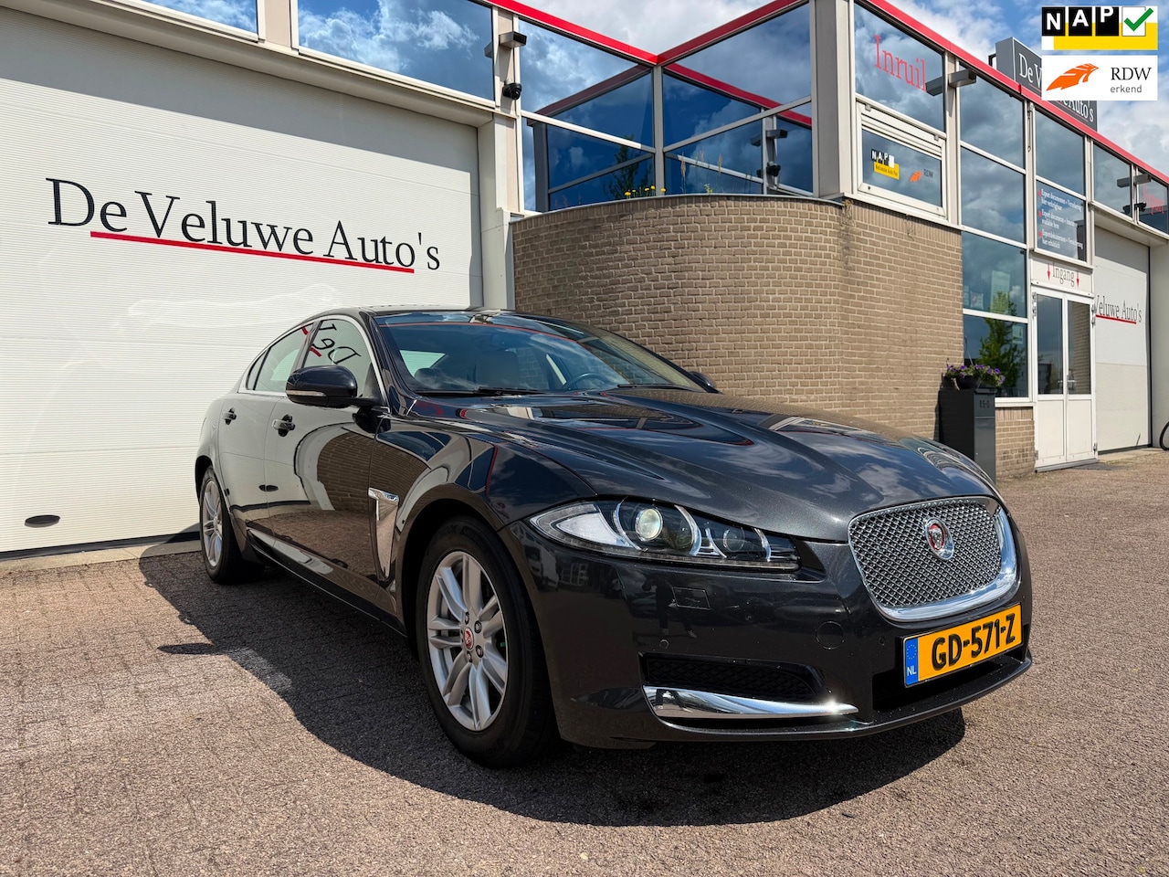 Jaguar XF - 2.2D |Camera|Trekhaak|Keyless|Climate|Navigatie|BT - AutoWereld.nl