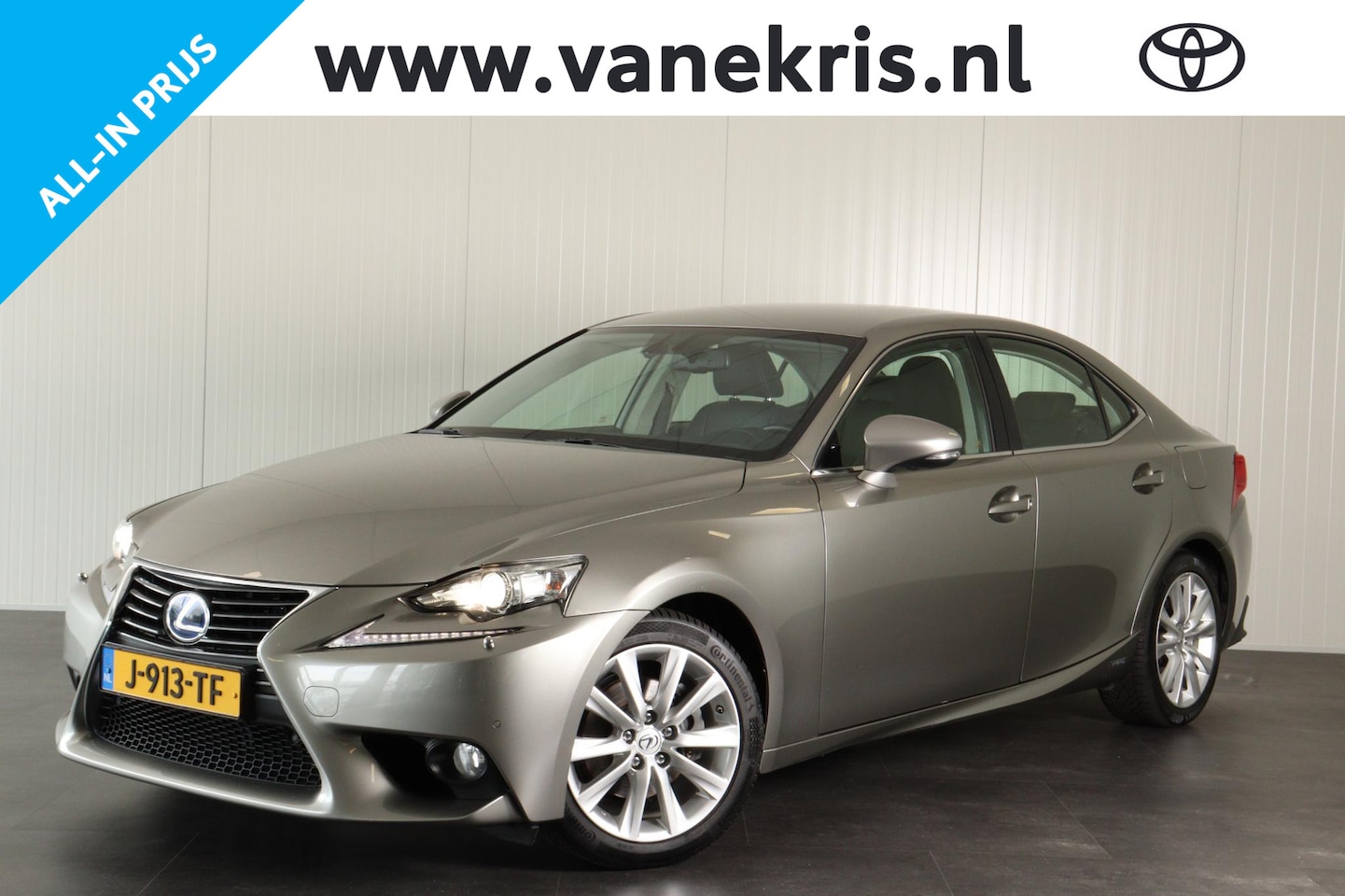 Lexus IS - 300h Business Line 300h Business Line - AutoWereld.nl