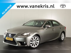 Lexus IS - 300h Business Line, Parkeersensoren