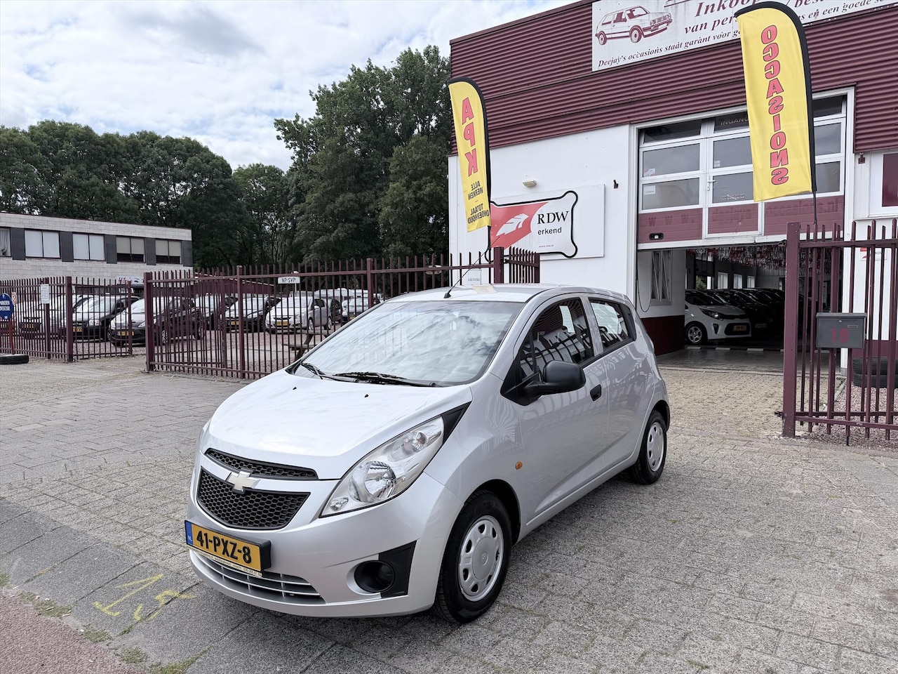 Chevrolet Spark - 1.0 68PK LS - AutoWereld.nl