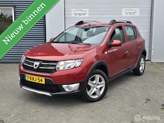 Dacia Sandero Stepway - 0.9 TCe Lauréate 124DKM 2e eigenaar