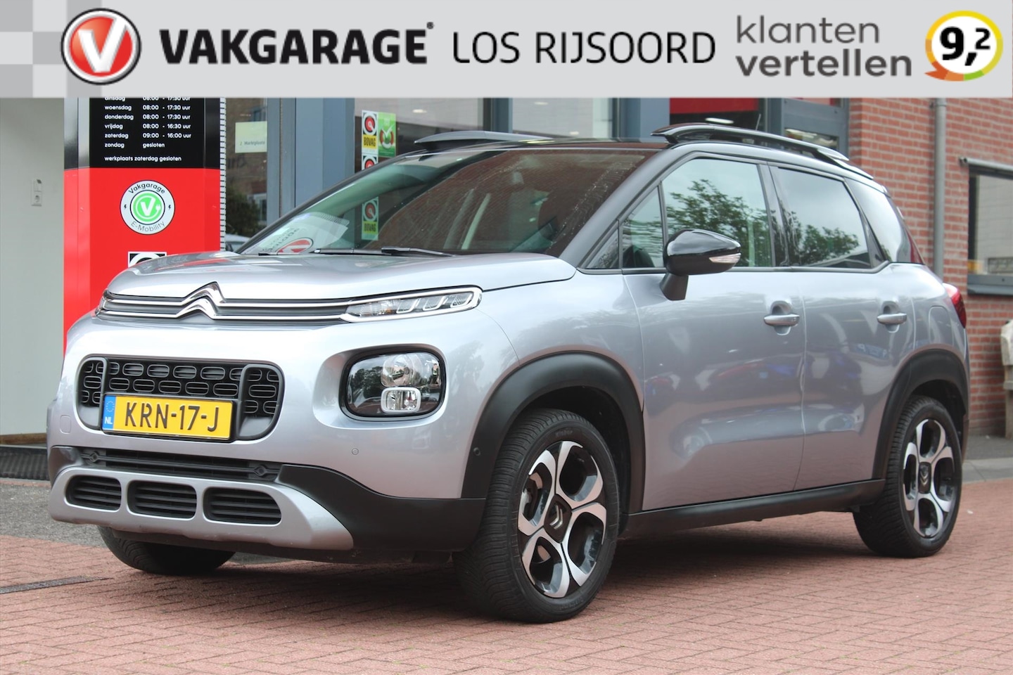 Citroën C3 Aircross - 1.2 PureTech *Shine* | Trekhaak | Carplay | Camera | Cruise & Climate Control | PDC | Navi - AutoWereld.nl