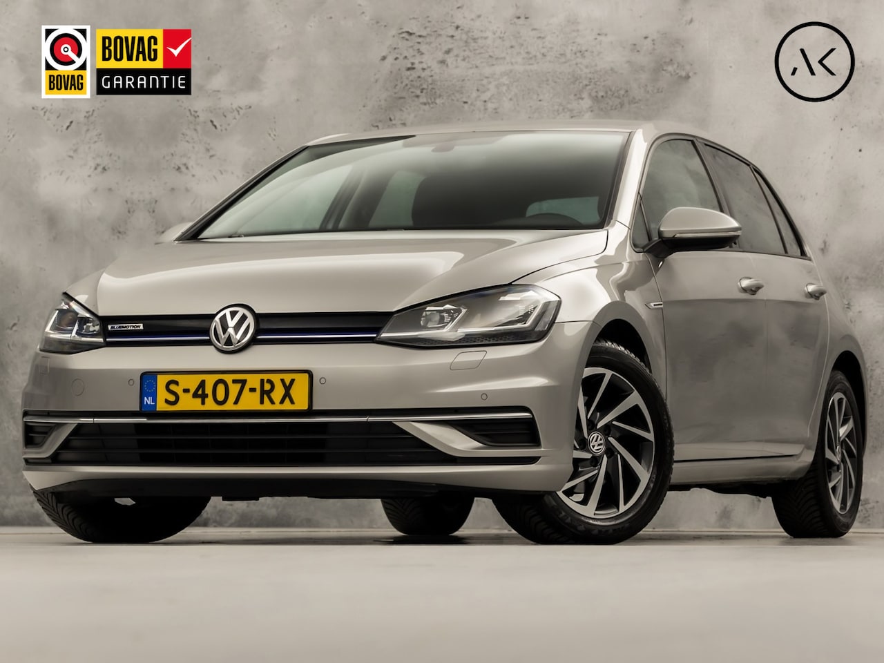 Volkswagen Golf - 1.5 TSI Sportline (APPLE CARPLAY, GROOT NAVI, CLIMATE, LED KOPLAMPEN, STOELVERWARMING, SPO - AutoWereld.nl