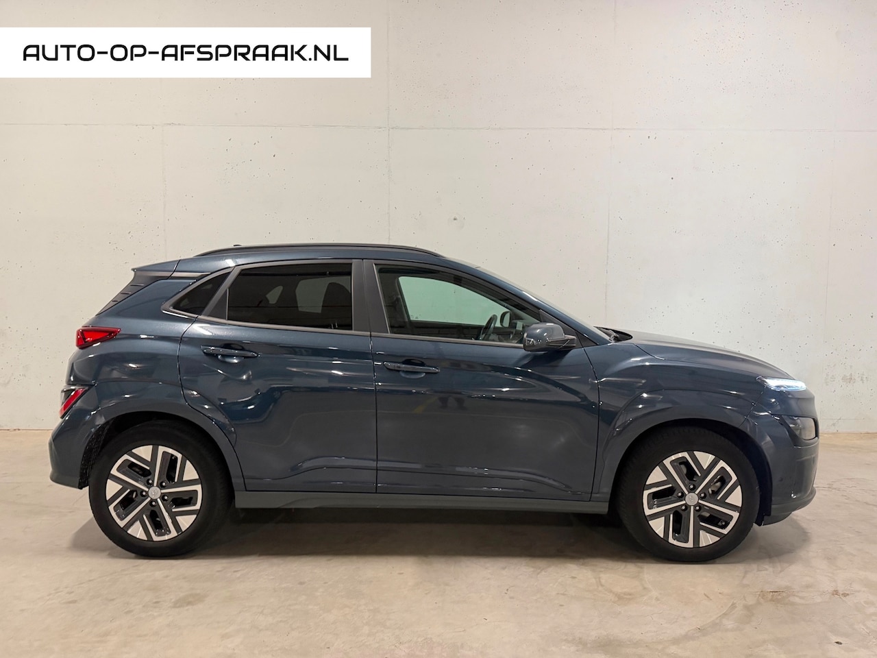 Hyundai Kona Electric - EV Fashion Navi Clima Cruise Head Up Camera - AutoWereld.nl