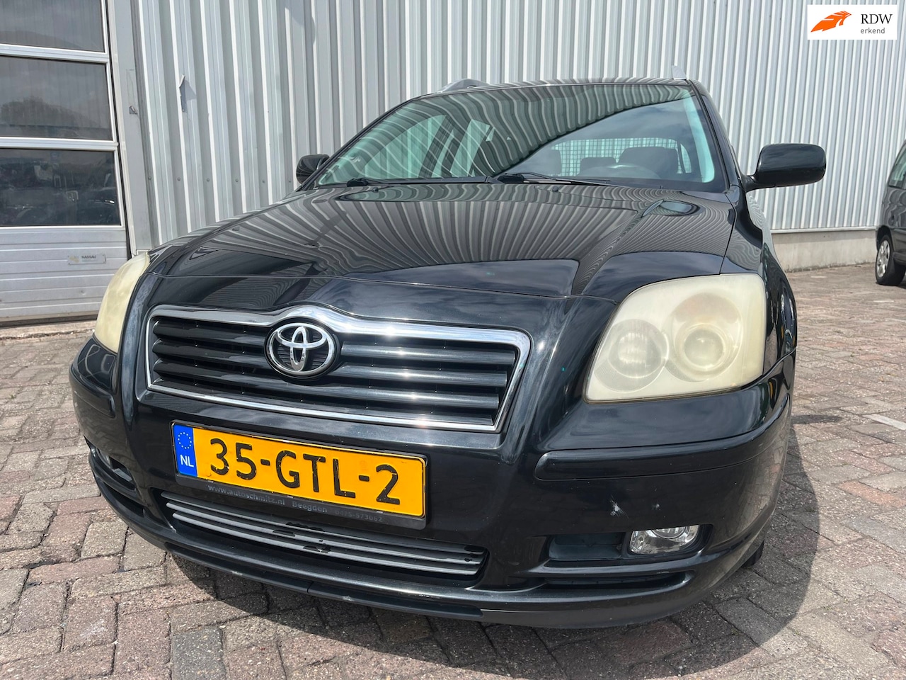 Toyota Avensis Wagon - 2.0 VVTi Linea Sol - Motor tikt - Schade - AutoWereld.nl
