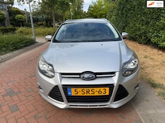 Ford Focus Wagon - 1.0 EcoBoost Titanium, Dealer onderhouden, Airco, APK 04-04-2027