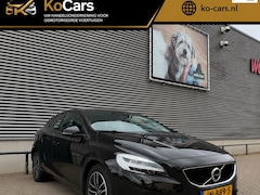 Volvo V40 - Apk / Automaat / Airco / Cruise / Navi / Multimedia / Parkeerhulp / Stoelverwarming