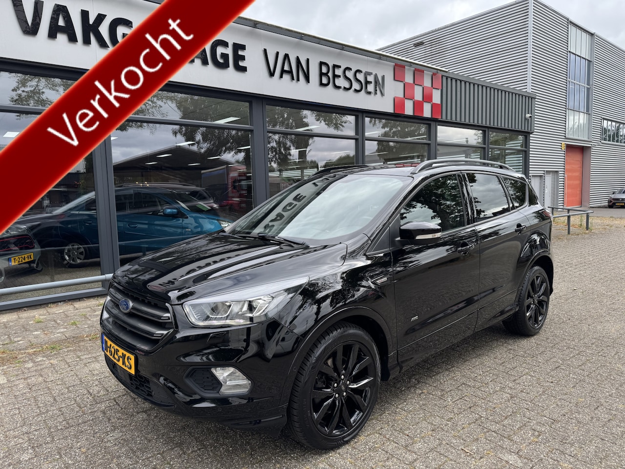 Ford Kuga - 1.5 EcoBoost ST Line WINTERPACK-AUTOMAAT - AutoWereld.nl