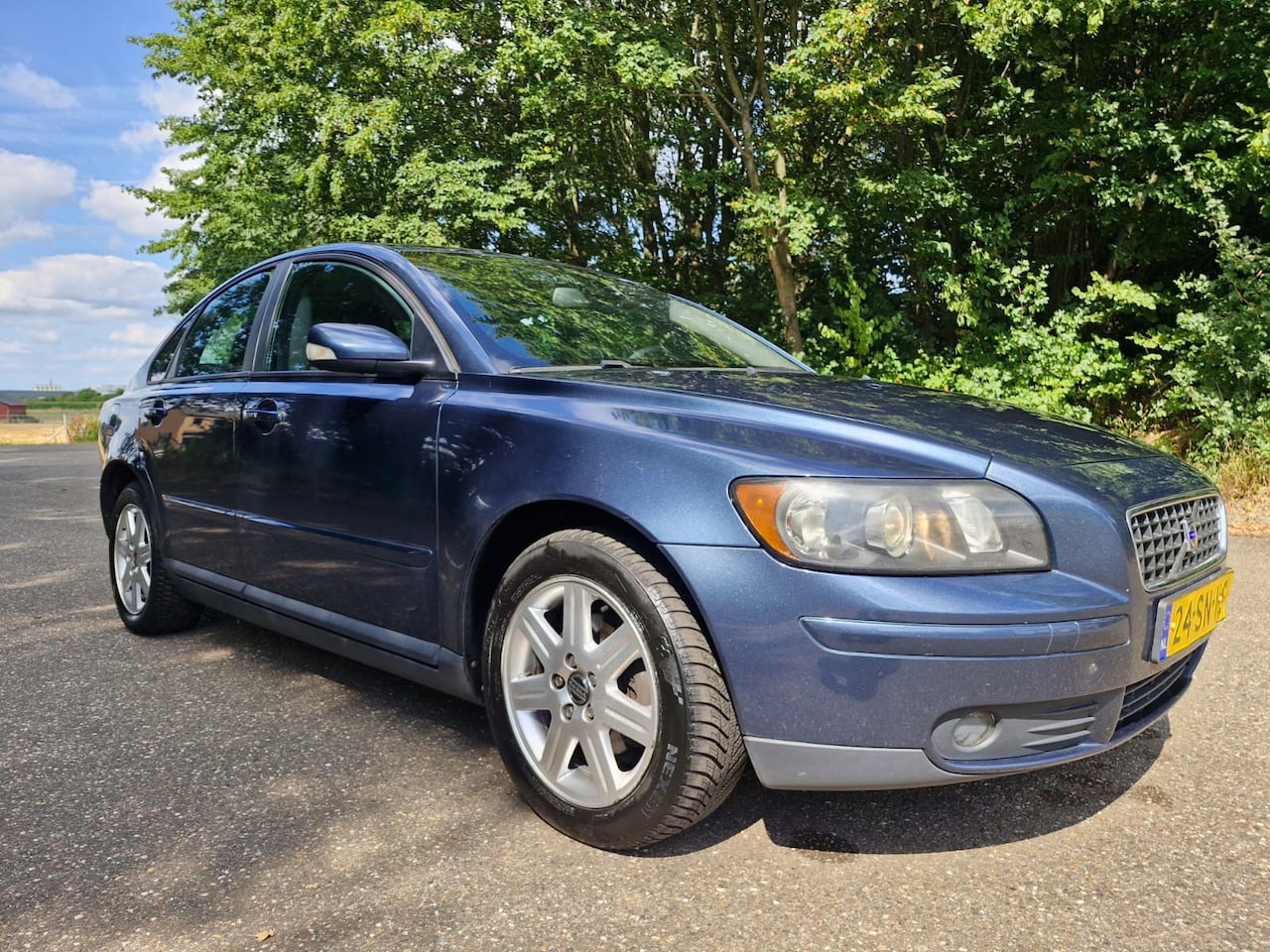 Volvo S40 - 1.8 Momentum | Leder | Xenon | APK 04-2027. - AutoWereld.nl