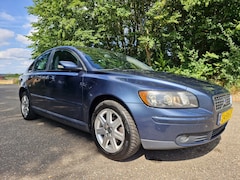 Volvo S40 - 1.8 Momentum | Leder | Xenon | APK 04-2027