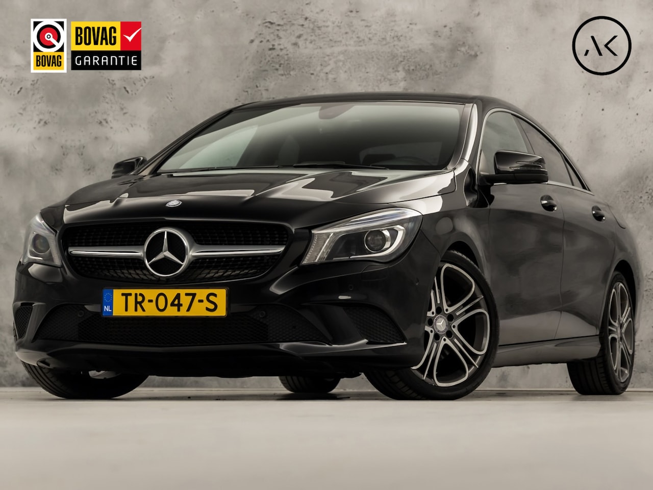 Mercedes-Benz CLA-Klasse - 180 AMG Sport Automaat (GROOT NAVI, LEDER, ZWART HEMEL, STOELVERWARMING, SPORTSTOELEN, GET - AutoWereld.nl