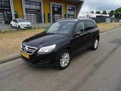 Volkswagen Tiguan - 1.4 TSI Sport&Style