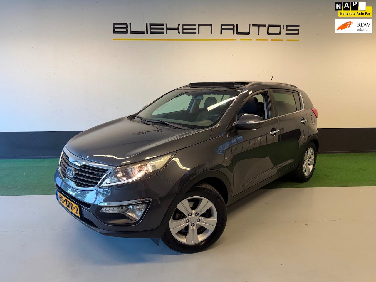 Kia Sportage - 1.6 GDI X-ecutive Plus Pack 1.6 GDI X-ecutive Plus Pack - AutoWereld.nl