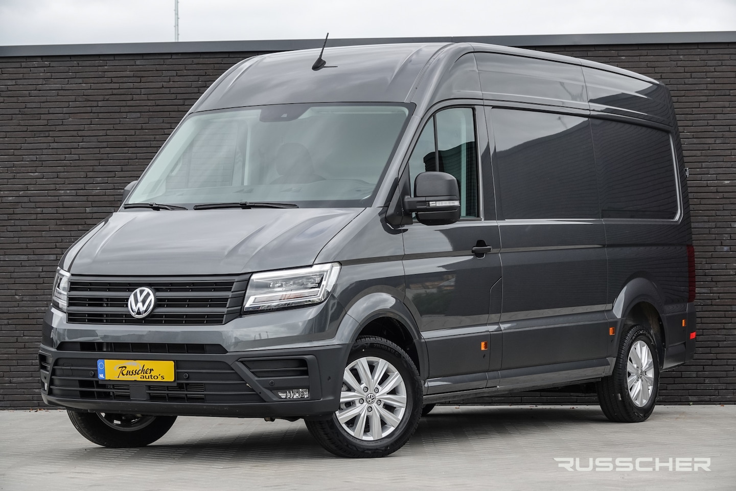 Volkswagen Crafter - L3H3 | 2.0Tdi 140Pk Aut. | Stoel-Stoel | Achteruitrijcamera | LED | 17'' | Indium Grey - AutoWereld.nl
